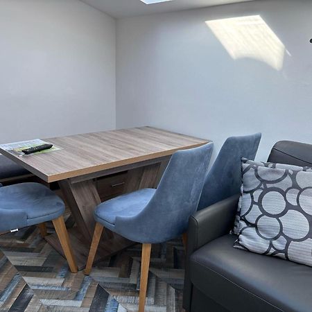 Moderne-Ferienwohnung-Nur-1Km-Vom-Millstaetter-See-In-Kaernten-Entfernt ミルシュタット エクステリア 写真