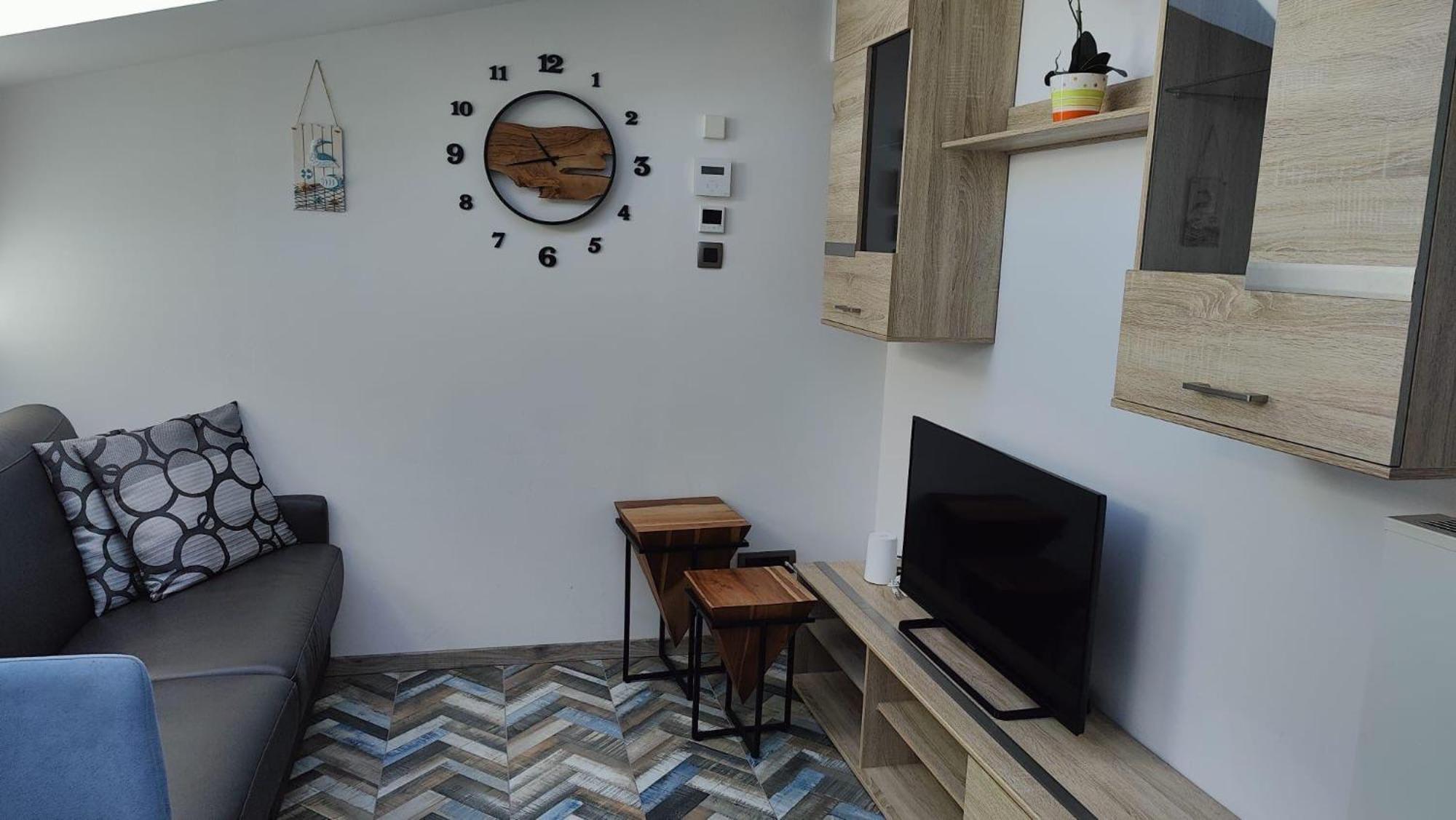 Moderne-Ferienwohnung-Nur-1Km-Vom-Millstaetter-See-In-Kaernten-Entfernt ミルシュタット エクステリア 写真