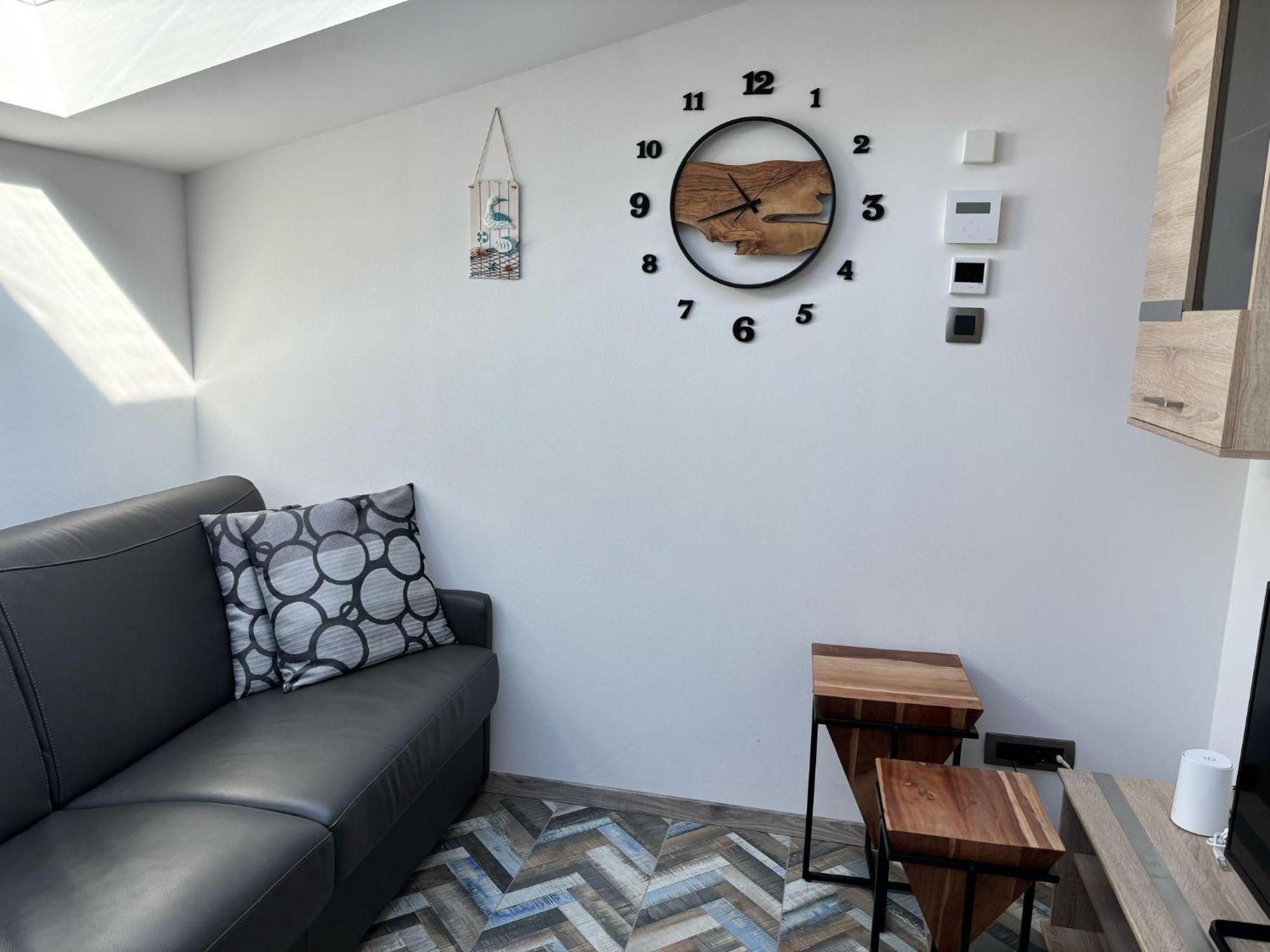 Moderne-Ferienwohnung-Nur-1Km-Vom-Millstaetter-See-In-Kaernten-Entfernt ミルシュタット エクステリア 写真